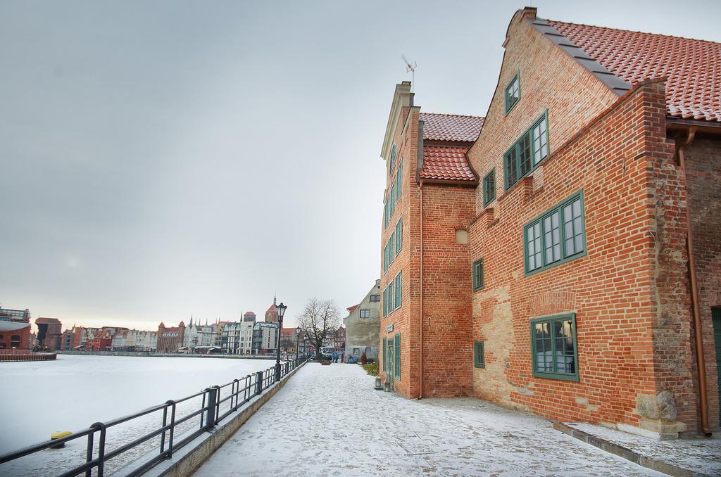 Komturia Old Town By Fahrenheit Gdansk Luaran gambar